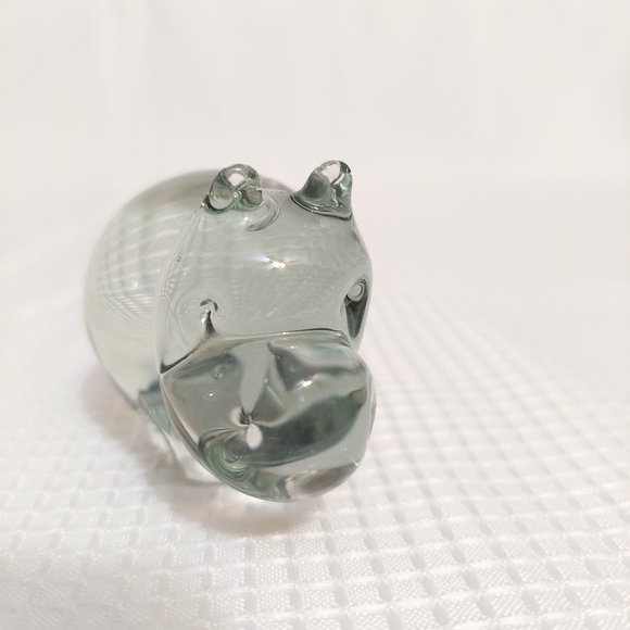 Handmade Glass Hippopotamus Paper Weight - Picture 6 of 10